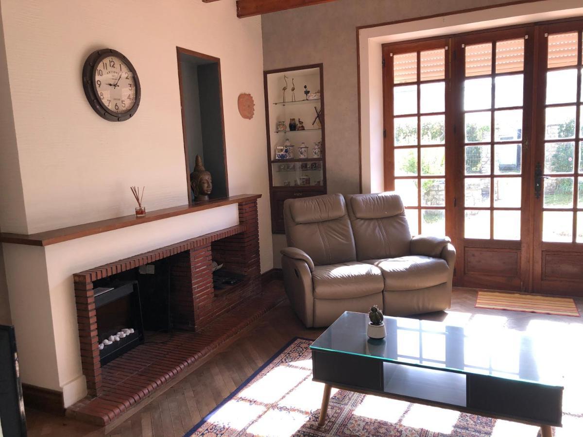 Chez Firmin "Les Ombrages" Villa Mesnac Exterior photo
